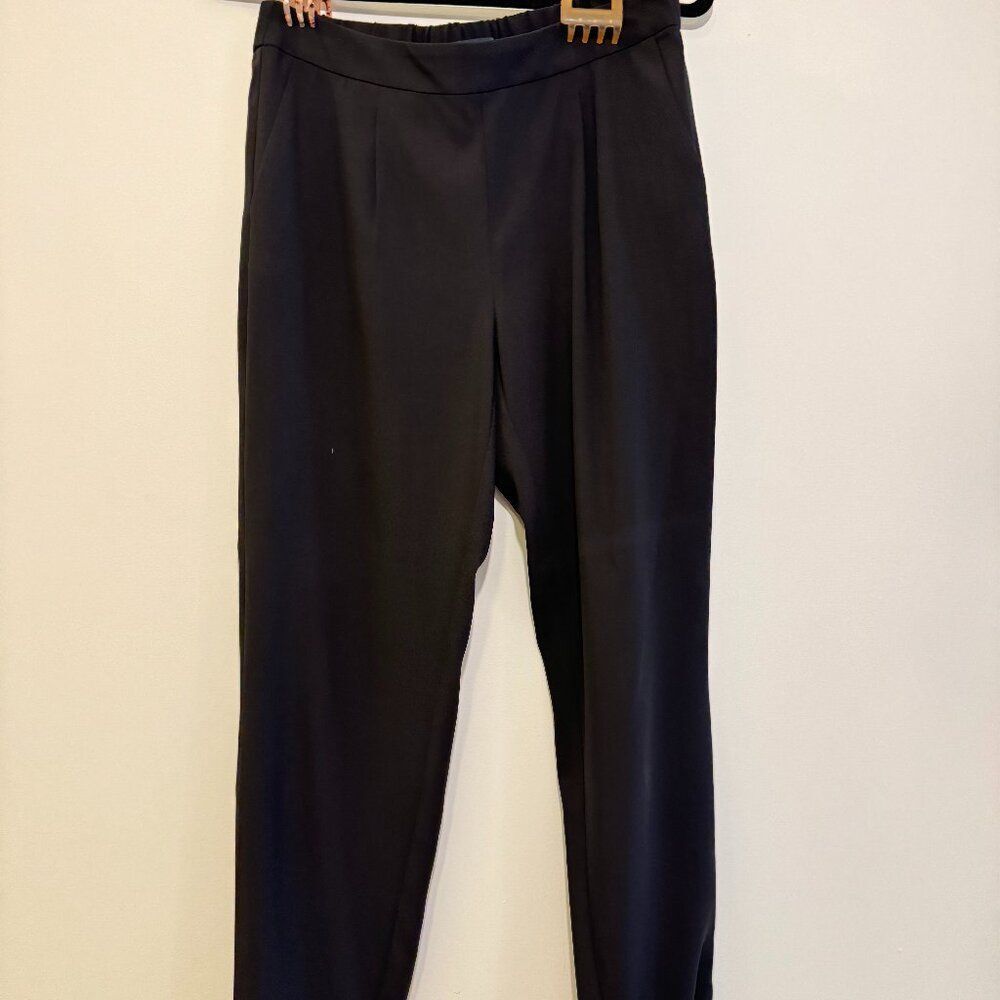 Trouve Women's Black Dress Pants with Elastic Waist and Ankles Size 6
